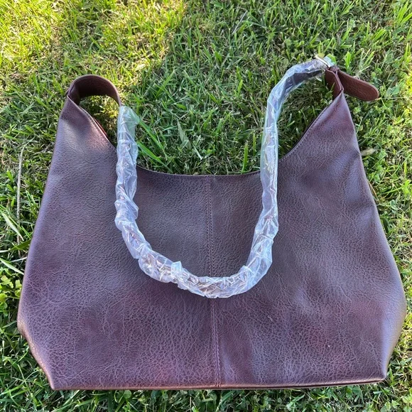 Woman solid Color PU Leather shoulder bag, Large Capacity Crossbody Bag Trendy - Picture 3 of 4